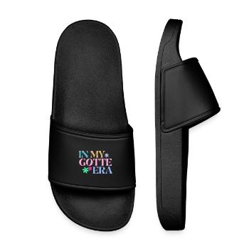 In My Gotte Era Shirt – Patentante Geschenk Gotti - Kinder Badelatschen - Schwarz - Vorne