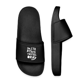 Feel Okay Shirt – Fête, Graffiti, Musique, Skate - Claquettes enfant - noir - Devant