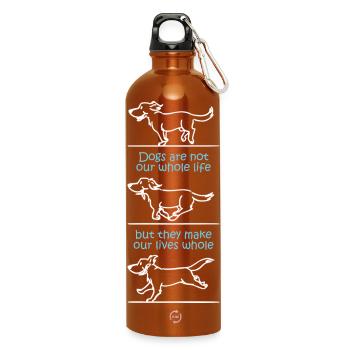 Dogs make our lives whole (dark) - Water Bottle with carabiner 750 ml - burnt orange - Front
