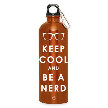 NERDY forever - Keep Cool and Be a Nerd - Water Bottle with carabiner 750 ml - burnt orange - Front