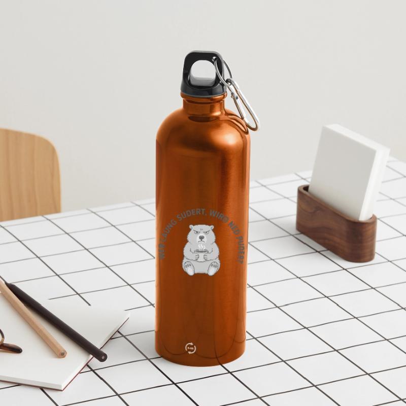 Wer laung sudert, wird ned pudert – Grumpy Coffee Trinkflasche mit Karabiner 750 ml