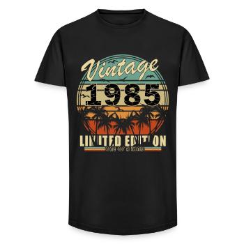 Vintage 1985 Palmen Sunset - Long Fit Männer T-Shirt - Schwarz - Vorne - AI Model Male 185 light (185cm)