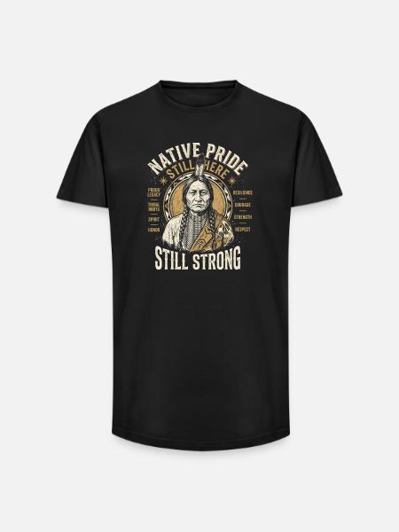 Native Pride Still Here Still Strong - Long Fit Männer T-Shirt - Schwarz