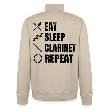 Klarinettist Tägliche Routine - Unisex Organic Zip Sweatshirt von Stanley/Stella - Cremebeige - Hinten - AI Model Male 185 dark (185cm)