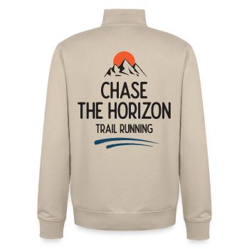 Trailrunning - Jagd auf den Horizont - Unisex Organic Zip Sweatshirt von Stanley/Stella - Cremebeige - Hinten - AI Model Male 185 dark (185cm)