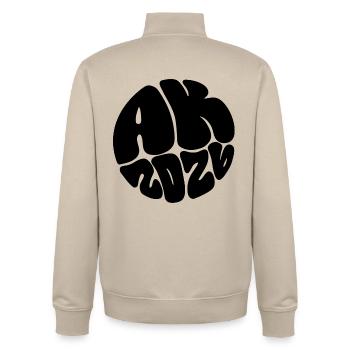 Bitte Design hochladen - Unisex Organic Zip Sweatshirt von Stanley/Stella - Cremebeige - Hinten - AI Model Male 185 dark (185cm)