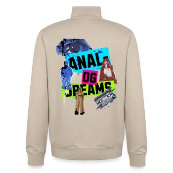 Analog Dreams – Retro Collage Design in 90s Style - Unisex Organic Zip Sweatshirt by Stanley/Stella - desert dust - Back - AI Model Male 185 dark (185cm)