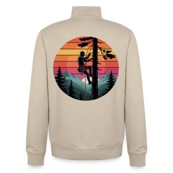 Kletterer im Abendrot Waldlandschaft - Unisex Organic Zip Sweatshirt von Stanley/Stella - Cremebeige - Hinten - AI Model Male 185 dark (185cm)