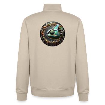 Das Chamäleon und die Insekten - Unisex Organic Zip Sweatshirt von Stanley/Stella - Cremebeige - Hinten - AI Model Male 185 dark (185cm)