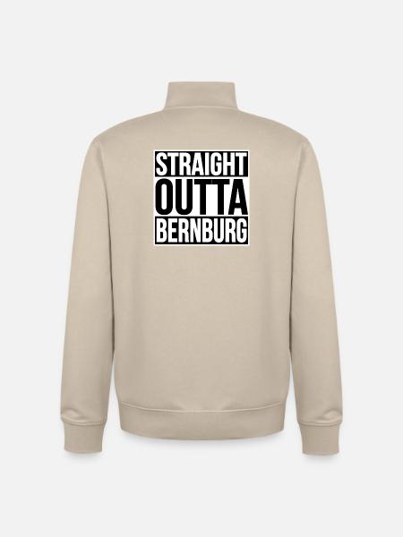 Straight Outta Bernburg - Unisex Organic Zip Sweatshirt by Stanley/Stella - desert dust