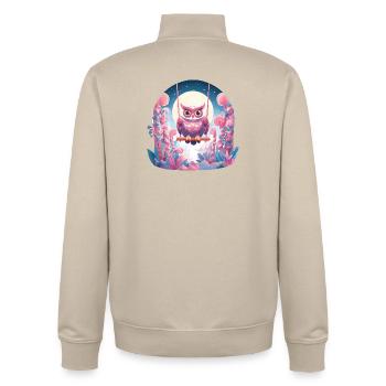 Nächtliche Eulen-Schaukel im Zauberwald - Unisex Organic Zip Sweatshirt von Stanley/Stella - Cremebeige - Hinten - AI Model Male 185 dark (185cm)