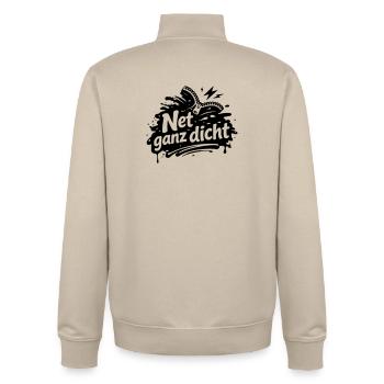 Net ganz dicht - Unisex Organic Zip Sweatshirt von Stanley/Stella - Cremebeige - Hinten - AI Model Male 185 dark (185cm)