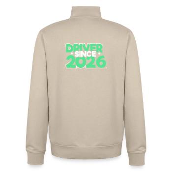 Führerschein 2026 Fahrprüfung Führerscheinprüfung - Unisex Organic Zip Sweatshirt von Stanley/Stella - Cremebeige - Hinten - AI Model Male 185 dark (185cm)