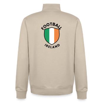 Ireland Football Shield Grafikdesign - Unisex Organic Zip Sweatshirt von Stanley/Stella - Cremebeige - Hinten - AI Model Male 185 dark (185cm)