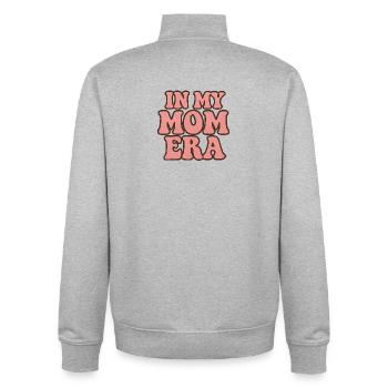 In My Mom Era - Unisex Organic Zip Sweatshirt von Stanley/Stella - Grau meliert - Hinten - AI Model Male 185 light (185cm)