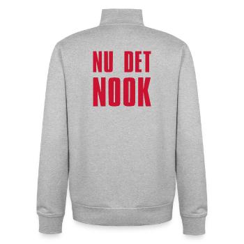 MAINTENANT le Nook Anti USA - Sweat zippé unisexe en coton bio Stanley/Stella - gris chiné - Dos - AI Model Male 185 light (185cm)