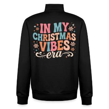 In My Christmas Vibes Era - Unisex Organic Zip Sweatshirt von Stanley/Stella - Schwarz - Hinten - AI Model Male 185 light (185cm)