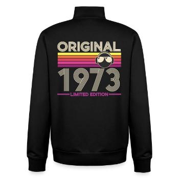 Originale limitierte Ausgabe von 1973 - Unisex Organic Zip Sweatshirt von Stanley/Stella - Schwarz - Hinten - AI Model Male 185 light (185cm)