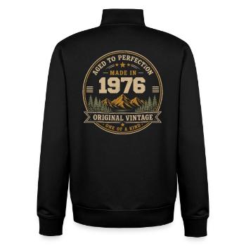 1976 Retro 1976 Vintage 1976 Geschenk 1976 - Unisex Organic Zip Sweatshirt von Stanley/Stella - Schwarz - Hinten - AI Model Male 185 light (185cm)