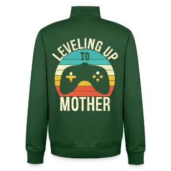 Aufgelevelt zum Mutter-Mama-Geschenk zum Muttertag - Unisex Organic Zip Sweatshirt von Stanley/Stella - Flaschengrün - Hinten - AI Model Male 185 dark (185cm)