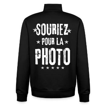 Lächeln für das Foto - Unisex Organic Zip Sweatshirt von Stanley/Stella - Schwarz - Hinten - AI Model Male 185 light (185cm)