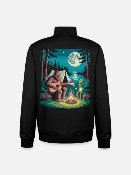 Bigfoot at the campfire with alien - Unisex Organic Zip Sweatshirt by Stanley/Stella - black