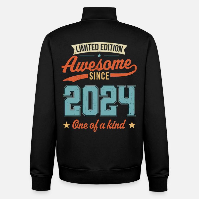 Großartig seit 2024 - Unisex Organic Zip Sweatshirt von Stanley/Stella - Schwarz