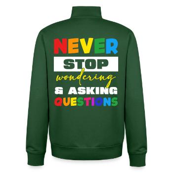 Never stop asking questions - Unisex Organic Zip Sweatshirt by Stanley/Stella - bottle green - Back - AI Model Male 185 dark (185cm)