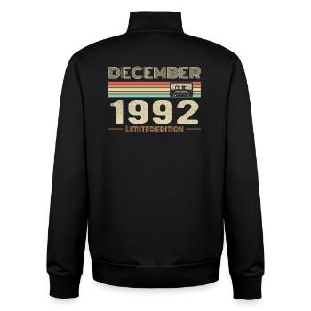 Décembre 1992 anniversaire Décembre 1992 Décembre - Sweat zippé unisexe en coton bio Stanley/Stella - noir - Dos - AI Model Male 185 light (185cm)