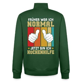 Hilfskoch FRÜHER WAR ICH NORMAL JETZT BIN ICH - Unisex Organic Zip Sweatshirt von Stanley/Stella - Flaschengrün - Hinten - AI Model Male 185 dark (185cm)