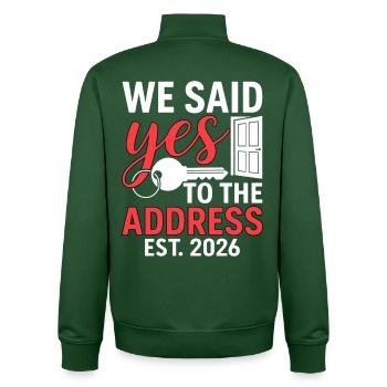 We Said Yes to The Address 2026 - Sweat zippé unisexe en coton bio Stanley/Stella - vert bouteille - Dos - AI Model Male 185 dark (185cm)