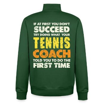 Tenniscoach-Weisheit: Erstmal Drill - Unisex Organic Zip Sweatshirt von Stanley/Stella - Flaschengrün - Hinten - AI Model Male 185 dark (185cm)
