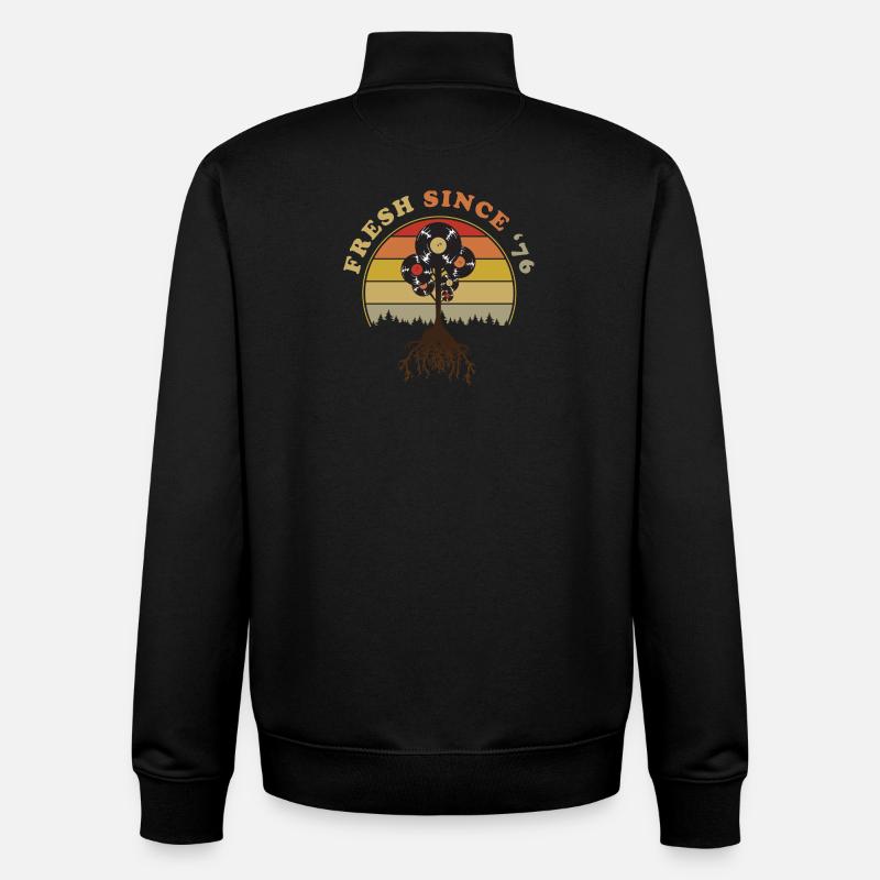 Fresh sinde 1976 - Unisex Organic Zip Sweatshirt von Stanley/Stella - Schwarz