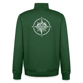 Berge - Das Abenteuer wartet auf Sie - Unisex Organic Zip Sweatshirt von Stanley/Stella - Flaschengrün - Hinten - AI Model Male 185 dark (185cm)
