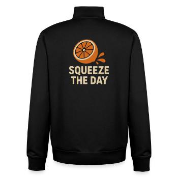 Squeeze The Day – Lustiges Orangen Design - Unisex Organic Zip Sweatshirt von Stanley/Stella - Schwarz - Hinten - AI Model Male 185 light (185cm)