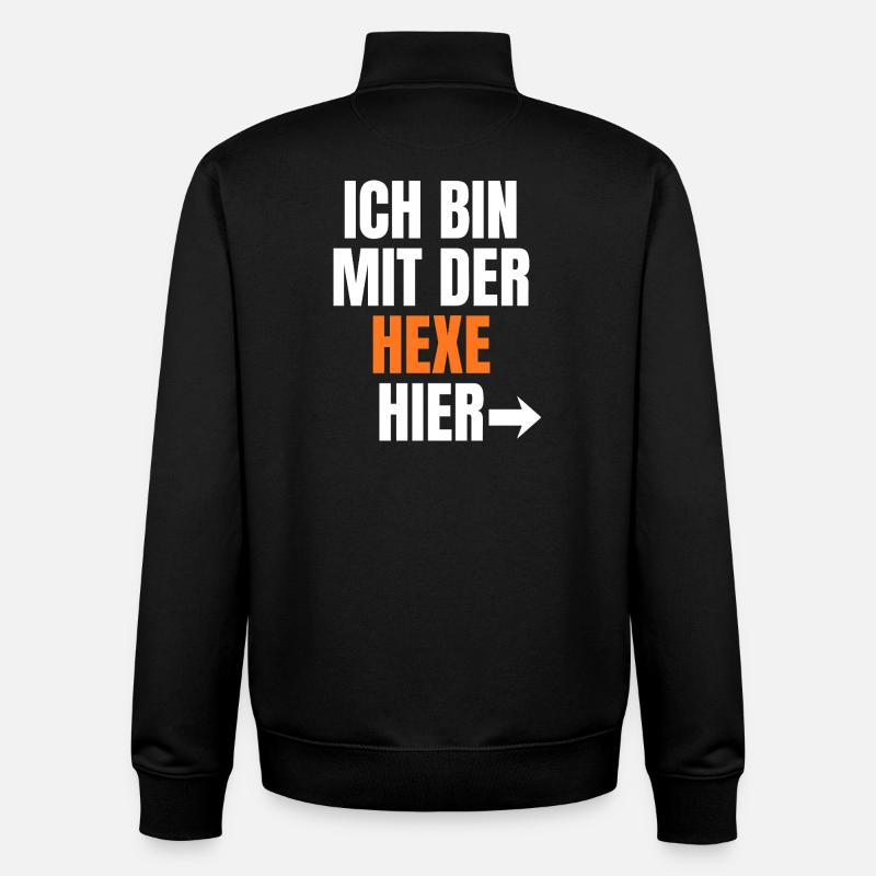 I'm with the witch here - Unisex Organic Zip Sweatshirt by Stanley/Stella - black