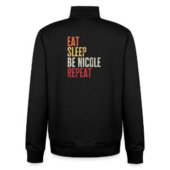 Iss, schlaf, sei Nicole, wiederhole Retro-Name - Unisex Organic Zip Sweatshirt von Stanley/Stella - Schwarz - Hinten - AI Model Male 185 light (185cm)