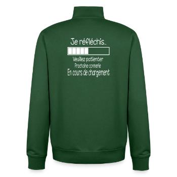 Ich denke ... Laden - Unisex Organic Zip Sweatshirt von Stanley/Stella - Flaschengrün - Hinten - AI Model Male 185 dark (185cm)