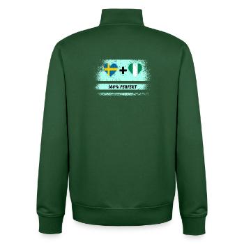 Nigeria et Suède 100% Parfait / Cadeau - Sweat zippé unisexe en coton bio Stanley/Stella - vert bouteille - Dos - AI Model Male 185 dark (185cm)