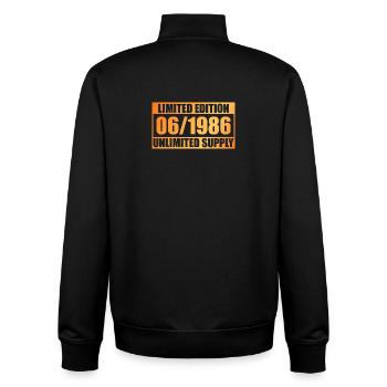 40e anniversaire édition limitée - ꝏ Approvisionnement 06/1986 - Sweat zippé unisexe en coton bio Stanley/Stella - noir - Dos - AI Model Male 185 light (185cm)