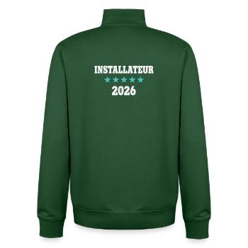 Préparateur Maître stagiaire de l’examen d’apprentissage 2026 - Sweat zippé unisexe en coton bio Stanley/Stella - vert bouteille - Dos - AI Model Male 185 dark (185cm)