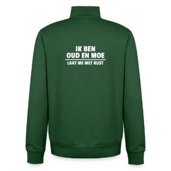 Ich bin alt und müde, lass mich in Ruhe - Unisex Organic Zip Sweatshirt von Stanley/Stella - Flaschengrün - Hinten - AI Model Male 185 dark (185cm)