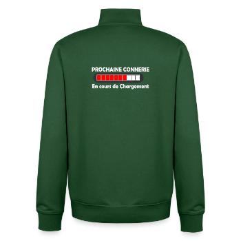 T-shirt prochaine connerie idee cadeau humour - Sweat zippé unisexe en coton bio Stanley/Stella - vert bouteille - Dos - AI Model Male 185 dark (185cm)