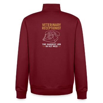Veterinär Sekretärin Tierarzt Rezeptionist - Unisex Organic Zip Sweatshirt von Stanley/Stella - Burgunderrot - Hinten - AI Model Male 185 dark (185cm)