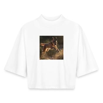 Caracal in the Leap – Ferocity in Motion - Boxy Women's Recycled 1/2 Sleeved T-Shirt by Stanley/Stella - white - Front - AI Model Female 172 dark (172cm)