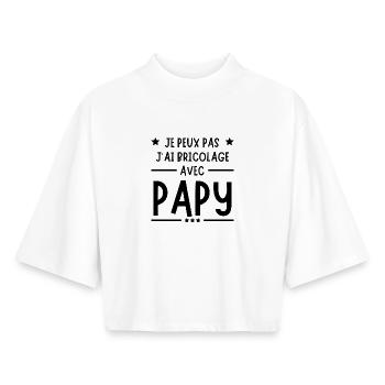 je peux pas j'ai bricolage avec papy Cadeau  - T-shirt femme coupe boxy recyclé manches mi-longues Stanley/Stella - blanc - Devant - AI Model Female 172 dark (172cm)