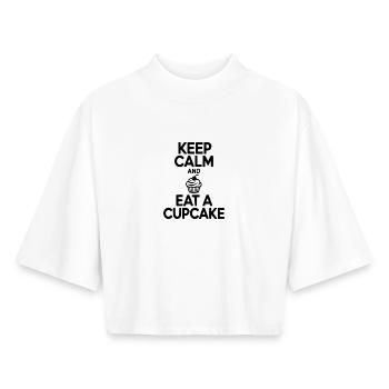 Restez calme et mangez un cupcake - T-shirt femme coupe boxy recyclé manches mi-longues Stanley/Stella - blanc - Devant - AI Model Female 172 dark (172cm)