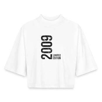 17 Jahre – Cooles Geschenk Jahrgang 2009 - Boxy Frauen Recyceltes 1/2 Sleeved T-Shirt by Stanley/Stella - Weiß - Vorne - AI Model Female 172 dark (172cm)