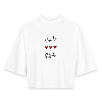 RETRAITE. BONNE RETRAITE. JOYEUSE RETRAITE. COEUR - T-shirt femme coupe boxy recyclé manches mi-longues Stanley/Stella - blanc - Devant - AI Model Female 172 dark (172cm)