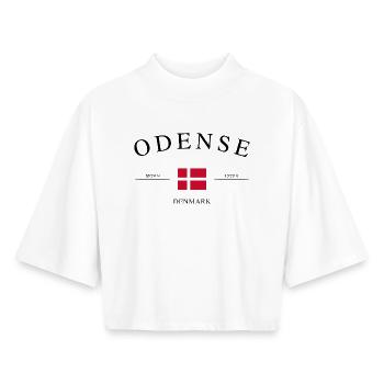 Odense, Danemark – Souvenir et cadeau des Fêtes - T-shirt femme coupe boxy recyclé manches mi-longues Stanley/Stella - blanc - Devant - AI Model Female 172 dark (172cm)